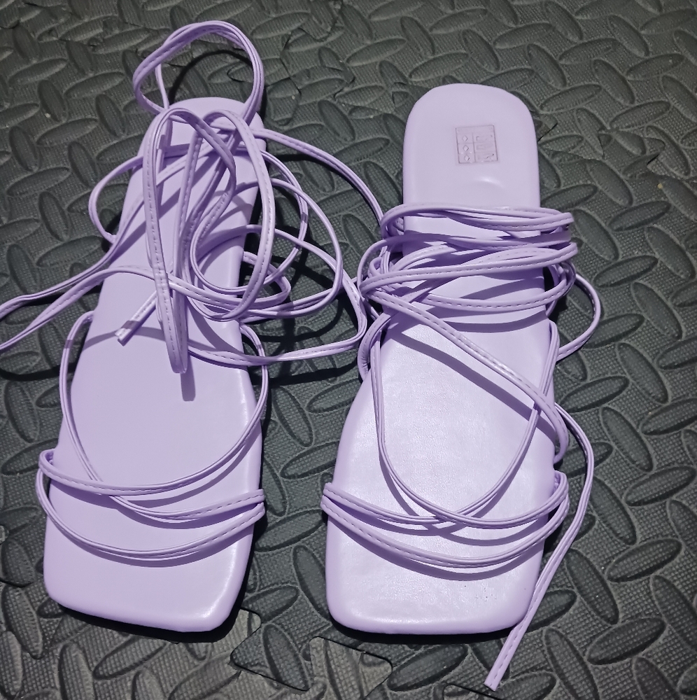 Women Lila purple lace up flat sandals - Picture 4 of 12